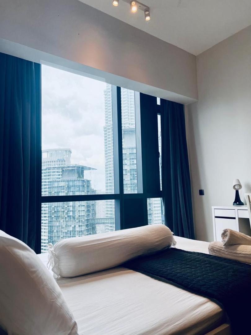 Star Klcc 1br By Ei *